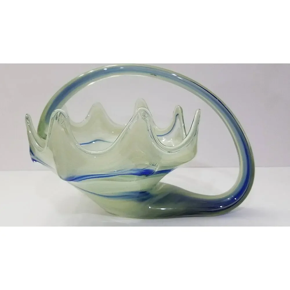 N/A vintage handblown